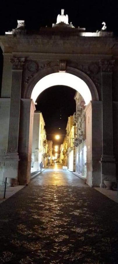 Casa Vico Lepre Noto Exterior foto