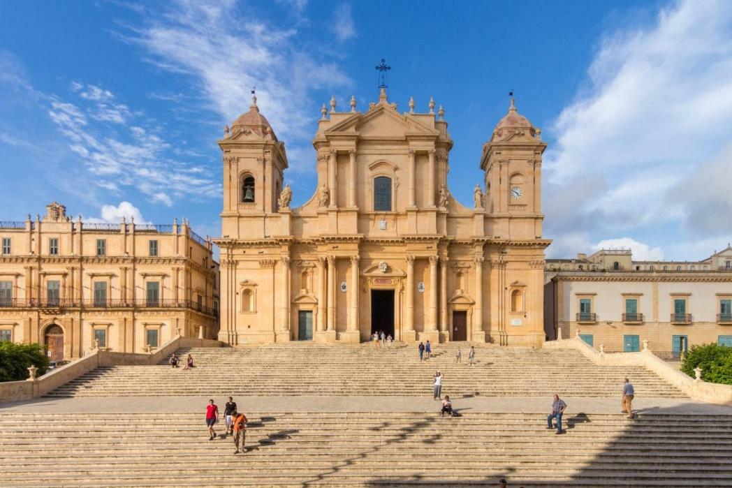 Casa Vico Lepre Noto Exterior foto
